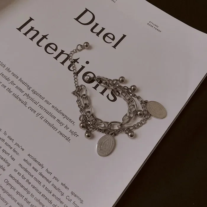 Beautiful and Versatile Pearl Love Women's Bracelet Set of 4 Ins, High Grade, Elegant and Fashionable Jewelry